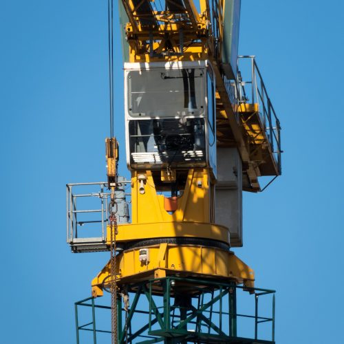 crane-3767865_1920